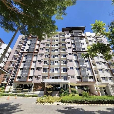 Spacious Minimalist Studio At Matina Enclaves Davao Stadt Exterior foto