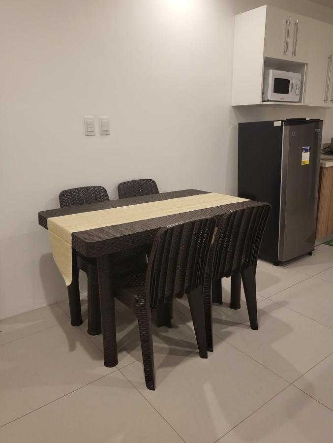 Spacious Minimalist Studio At Matina Enclaves Davao Stadt Exterior foto