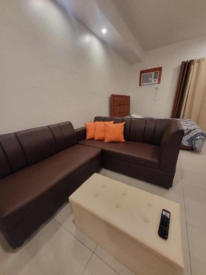 Spacious Minimalist Studio At Matina Enclaves Davao Stadt Exterior foto