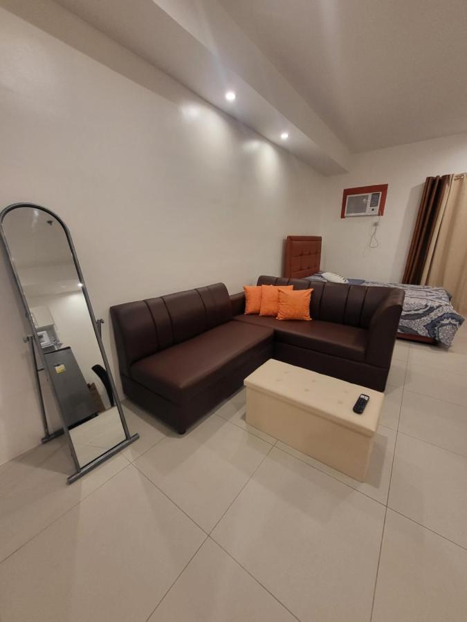 Spacious Minimalist Studio At Matina Enclaves Davao Stadt Exterior foto