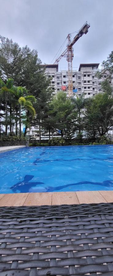 Spacious Minimalist Studio At Matina Enclaves Davao Stadt Exterior foto